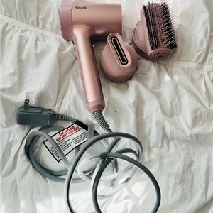 Shark HyperAir™ Hair Dryer with IQ 2-in-1 Concentrator & Styling Brush-Rose